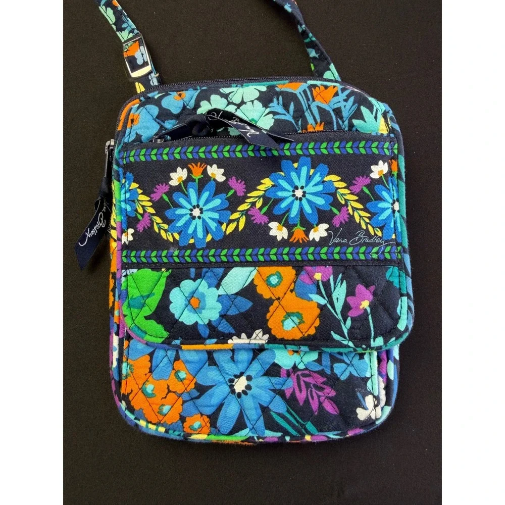 Vera Bradley Crossbody Bag Blue Floral Quilted Cotton Travel Phone Purse Small